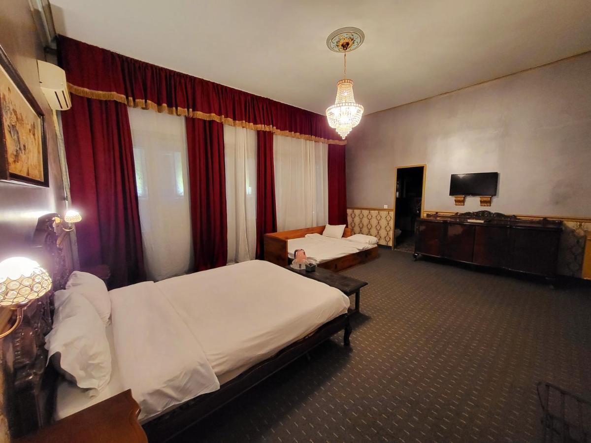 Nf Palace Old City Βουκουρέστι Εξωτερικό φωτογραφία